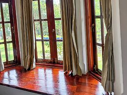 Green Olive Villa