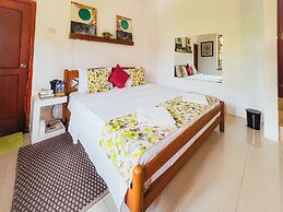 Green Olive Villa
