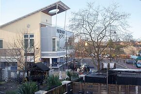 higgihaus 5 5 of 7 Rooms Monday - Friday