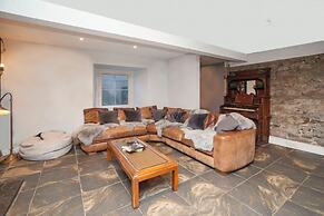 higgihaus 5 5 of 7 Rooms Monday - Friday