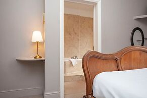 higgihaus 5 5 of 7 Rooms Monday - Friday