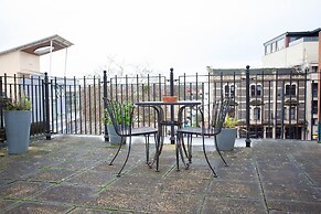 higgihaus 5 5 of 7 Rooms Monday - Friday