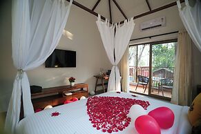 TGI Redolent Resort & Spa