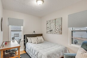 7 Mi to Downtown Minneapolis: Home w/ Fire Pit!