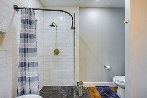 ~ 2 Mi to Dtwn San Antonio: Comfy Home w/ Yard!