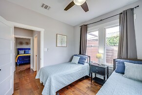 ~ 2 Mi to Dtwn San Antonio: Comfy Home w/ Yard!
