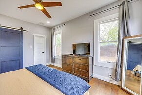 ~ 2 Mi to Dtwn San Antonio: Comfy Home w/ Yard!
