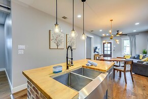 ~ 2 Mi to Dtwn San Antonio: Comfy Home w/ Yard!