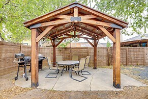 ~ 2 Mi to Dtwn San Antonio: Comfy Home w/ Yard!