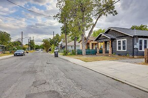~ 2 Mi to Dtwn San Antonio: Comfy Home w/ Yard!