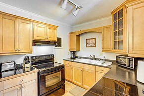 Skiing & Hiking: Mtn-view Condo in Durango!