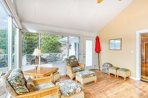 'the Waterfront Gem' w/ Dock in Osage Beach!