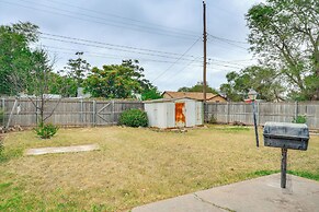 3 Mi to Dtwn: Amarillo Family Home