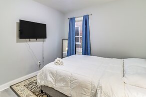 4 Mi to Dtwn: Detroit Townhome Near North End
