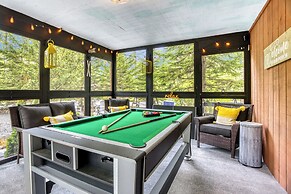 Private Hot Tub & Game Room: Pocono Family Cabin!