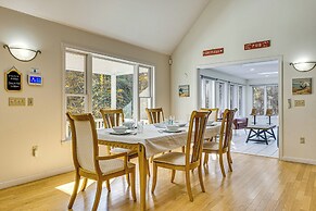2 Mi to Winnipesaukee Shores: Gunstock Retreat