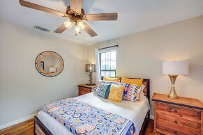 < 1 Mi to Dtwn: Home w/ Fenced Yard in Boerne!