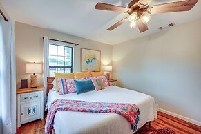 < 1 Mi to Dtwn: Home w/ Fenced Yard in Boerne!