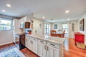 < 1 Mi to Dtwn: Home w/ Fenced Yard in Boerne!