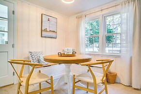 Furnished Sunroom & Deck Dining: Cape Cod Escape