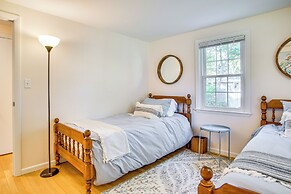 Furnished Sunroom & Deck Dining: Cape Cod Escape