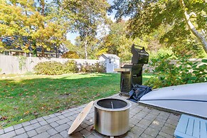 Furnished Sunroom & Deck Dining: Cape Cod Escape