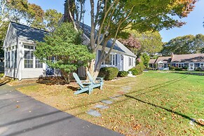 Furnished Sunroom & Deck Dining: Cape Cod Escape