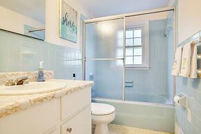 Furnished Sunroom & Deck Dining: Cape Cod Escape