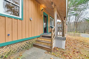 2 Mi to Lake Champlain: Cabin w/ River Access!