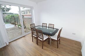 Closer to International Ice Bowl & Ulster Hospital