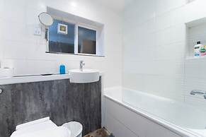 Host Stay Waterloo Apartment