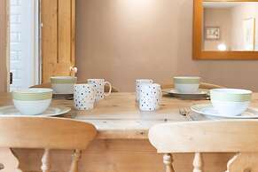 Host Stay Waterloo Apartment