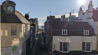 Host Stay St James Sea View