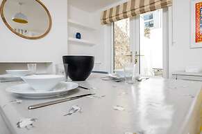 Host Stay Millfield House