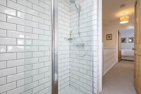 Host Stay Millfield House