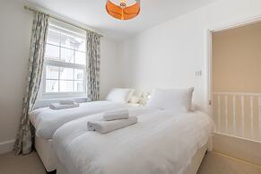 Host Stay Millfield House