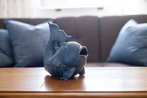 Host Stay Regency Square Apartment