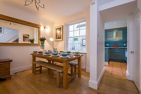 Host Stay Over Arches