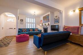 Host Stay Over Arches