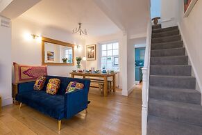 Host Stay Over Arches