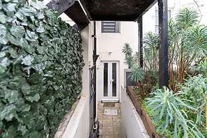 Host Stay Seven Dials Apartment