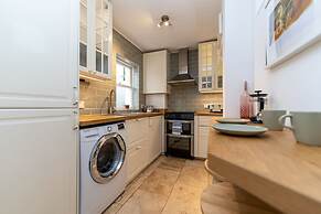 Host Stay Seven Dials Apartment