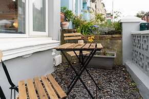 Host Stay Shanklin House