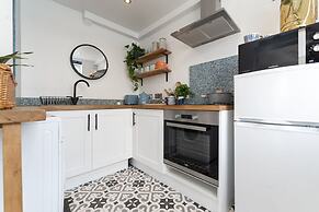 Host Stay Islingword Studio