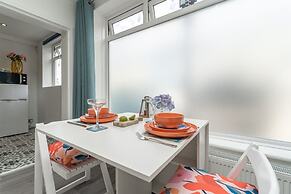 Host Stay Islingword Studio