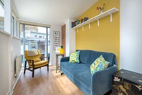 Host Stay Kingscote Townhouse