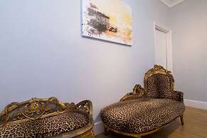 Host Stay The Old Coach House on Margaret Street