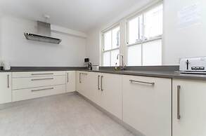 Host Stay The Old Coach House on Margaret Street