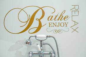 Host Stay The Old Coach House on Margaret Street