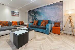 Host Stay The Old Coach House on Margaret Street